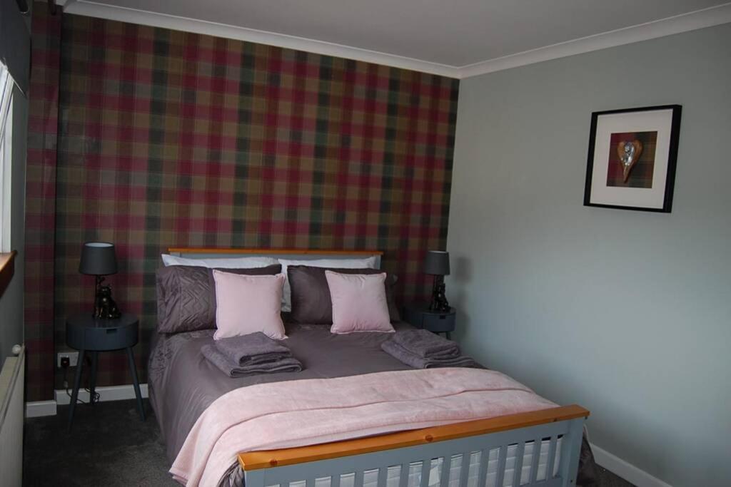 Creag Mhor Self Catering Holiday Apartment 阿伯福伊尔 外观 照片