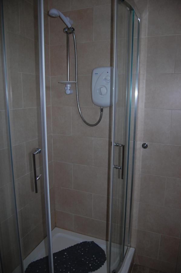 Creag Mhor Self Catering Holiday Apartment 阿伯福伊尔 外观 照片